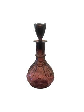 Vintage LE Smith Moon and Stars Amethyst Purple Decanter